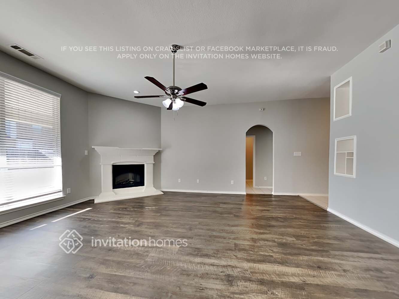 Building Photo - 2919 Crystal Way