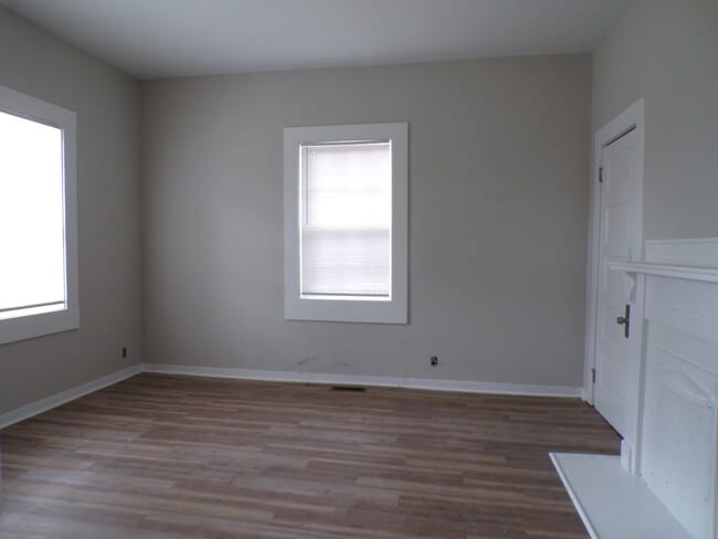 Building Photo - 3314 Avenue C