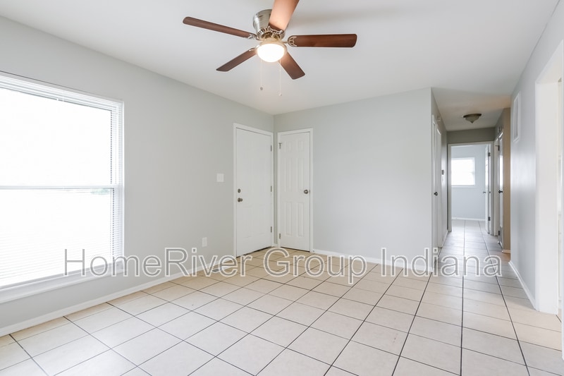 Building Photo - 4332 Exmoor Ct