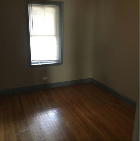 Building Photo - 4914 W 18th St