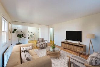 Building Photo - River Terrace Gardens