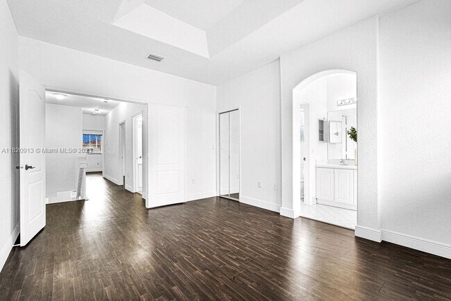 Building Photo - 8882 W Flagler St