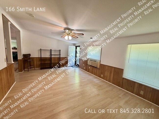 Building Photo - 166 Smith Ln