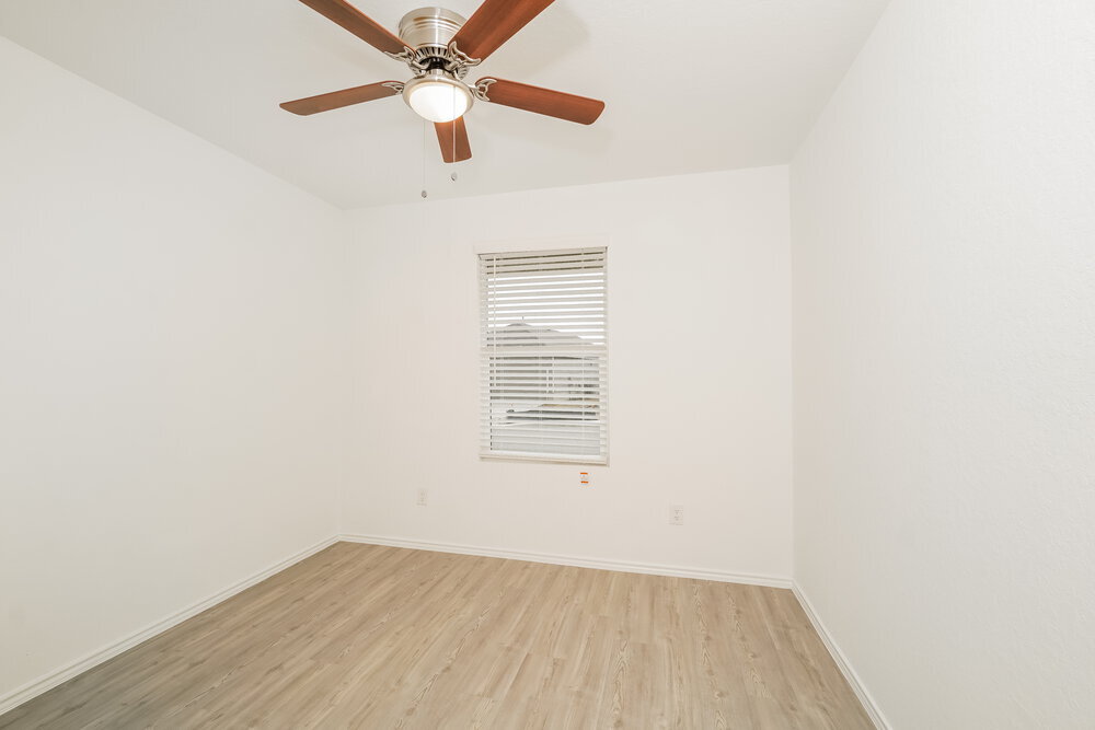 Building Photo - 13910 Reservoir Dr