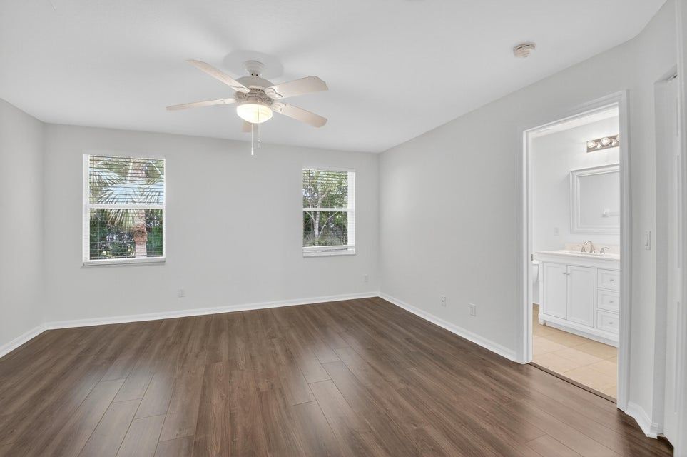 Building Photo - 16206 Sierra Palms Dr