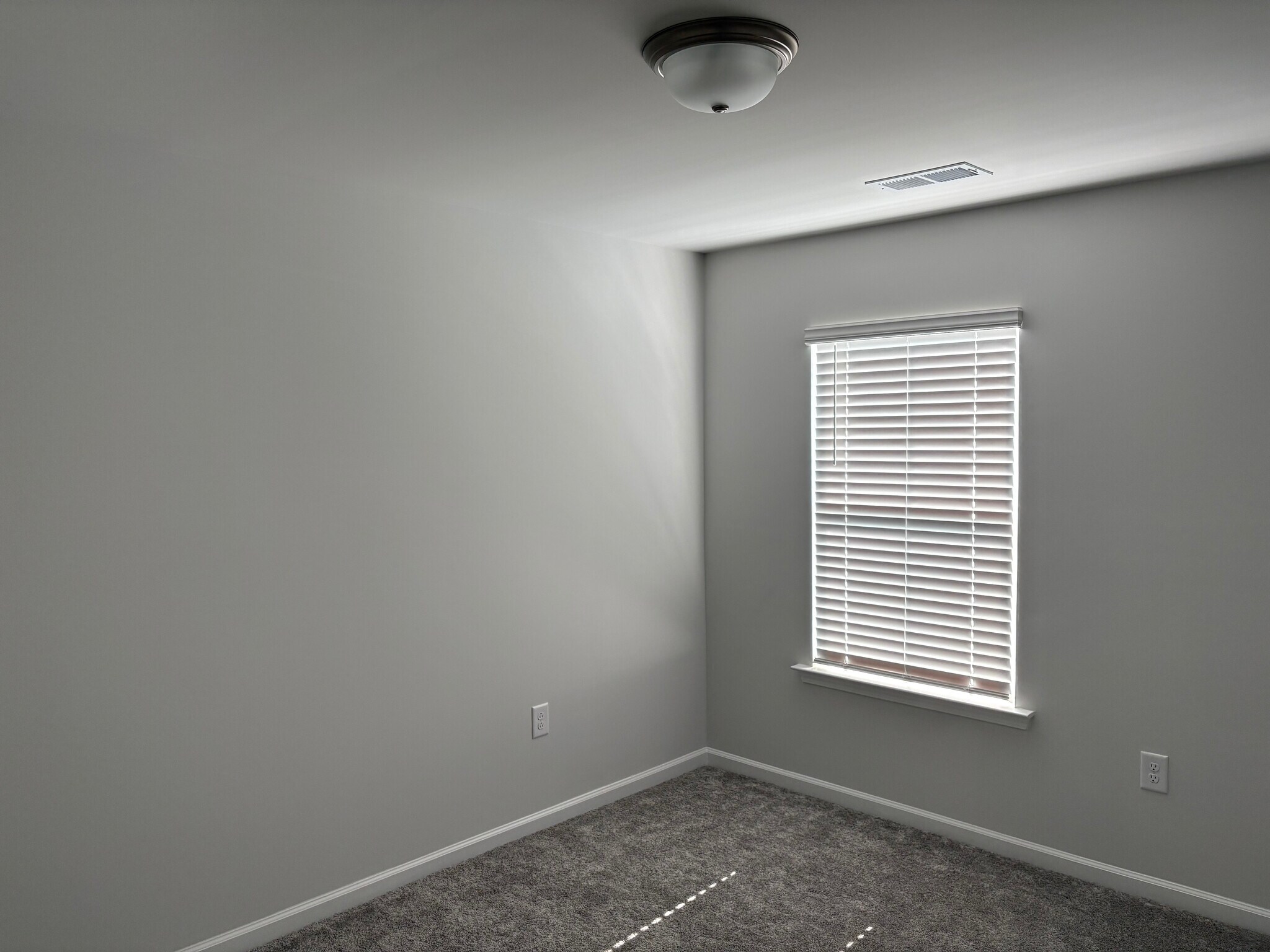 Building Photo - 124 Abbots Mill Dr