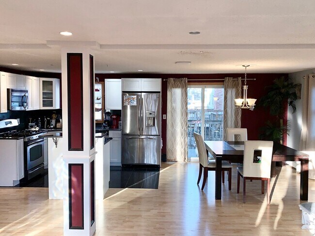 Building Photo - 188 Middlesex Ave