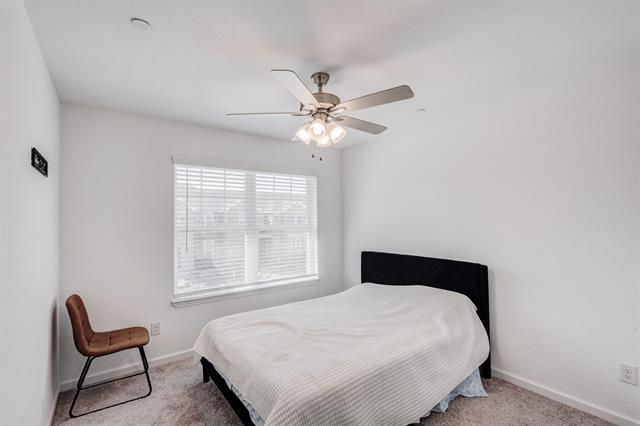 Building Photo - 3720 Star Mesa St