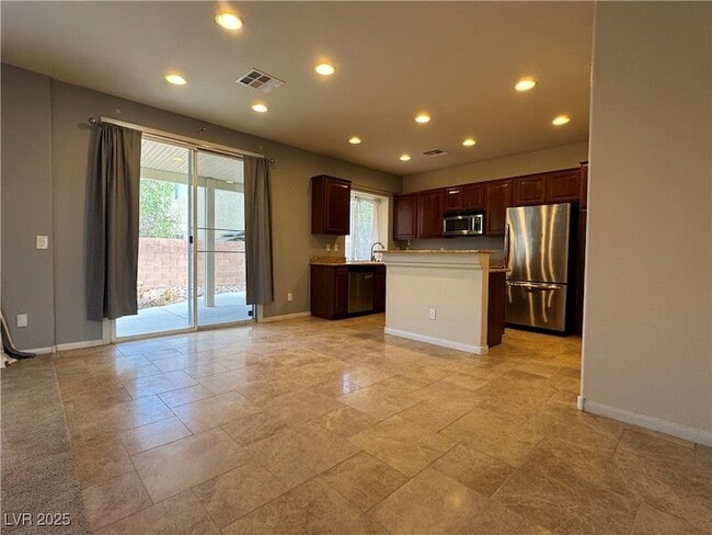 Building Photo - 8278 Apple Barn Ave