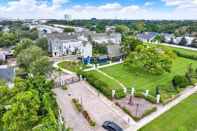 Building Photo - 4529 Bay Spring Ct