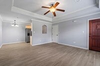 Building Photo - Hatcher-1118 (AG*)