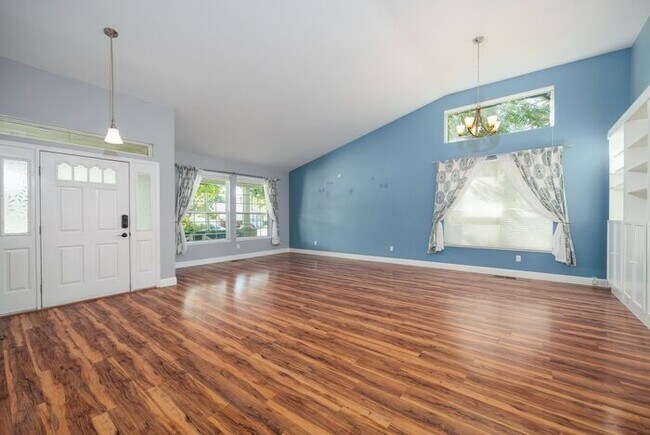 Building Photo - Welcome to this STUNNING 4-bedroom, 2.5-ba...