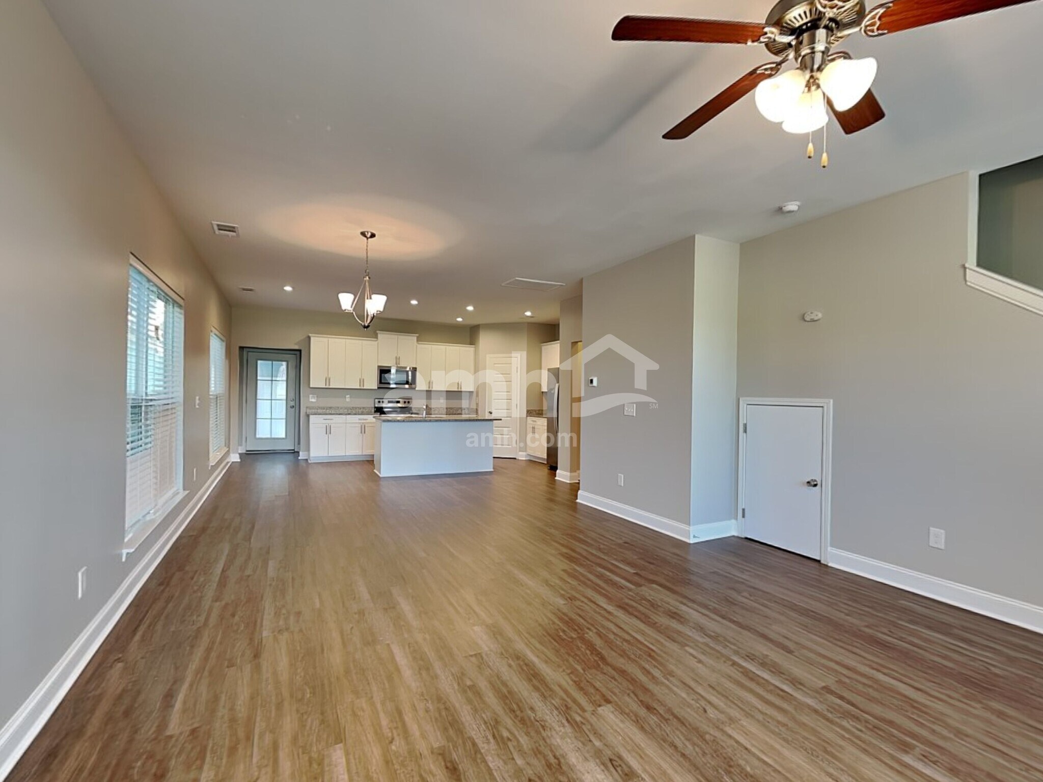 Building Photo - 5305 Tupelo St