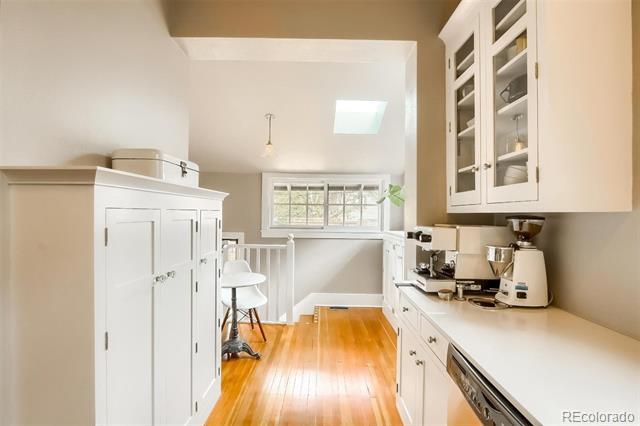 Building Photo - 1220 Fillmore St