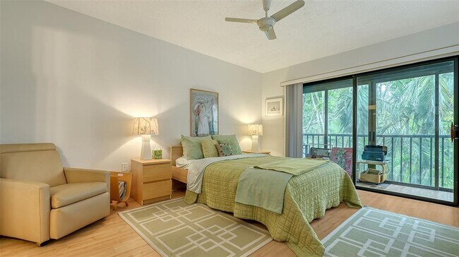 Building Photo - 1621 Clower Creek Dr