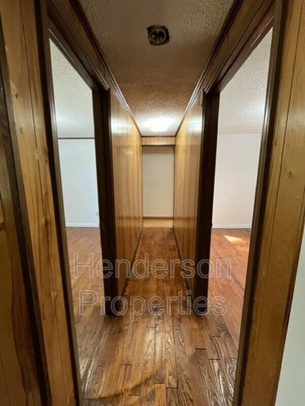Building Photo - 529 Barringer Chapel Rd