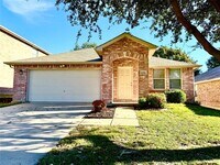 Building Photo - 12900 Vassar Dr