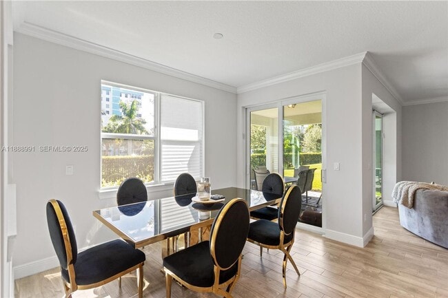 Building Photo - 4022 Large Leaf Ln