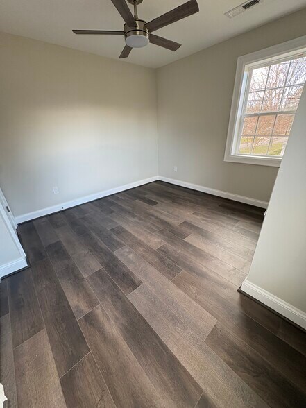 Building Photo - 3600 Moss Side Ave