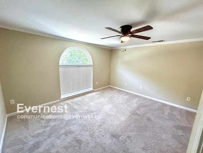 Building Photo - 460 Cambrian Ridge Trl