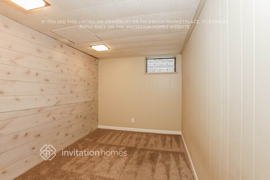 Building Photo - 1624 Mulford St