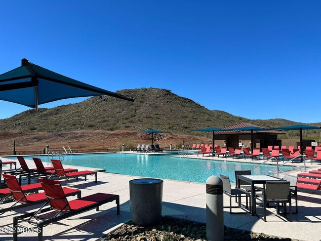 Building Photo - 13316 W Red Range Wy