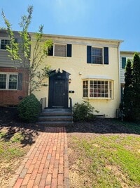 Building Photo - 105 Sherwood Ct