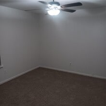 Building Photo - 521 Ferguson St