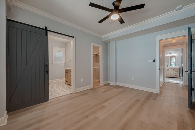 Building Photo - 1110 Avenue K Ave