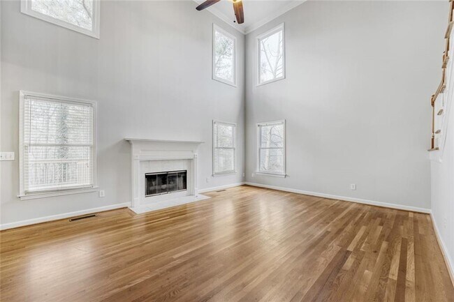 Building Photo - 115 Nesbit Ridge Dr