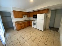 Building Photo - 1630 W Amos Dr