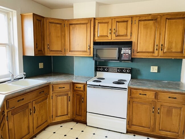 Building Photo - 117 Baltimore St