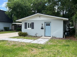 Building Photo - 2302 Elizabeth Ave