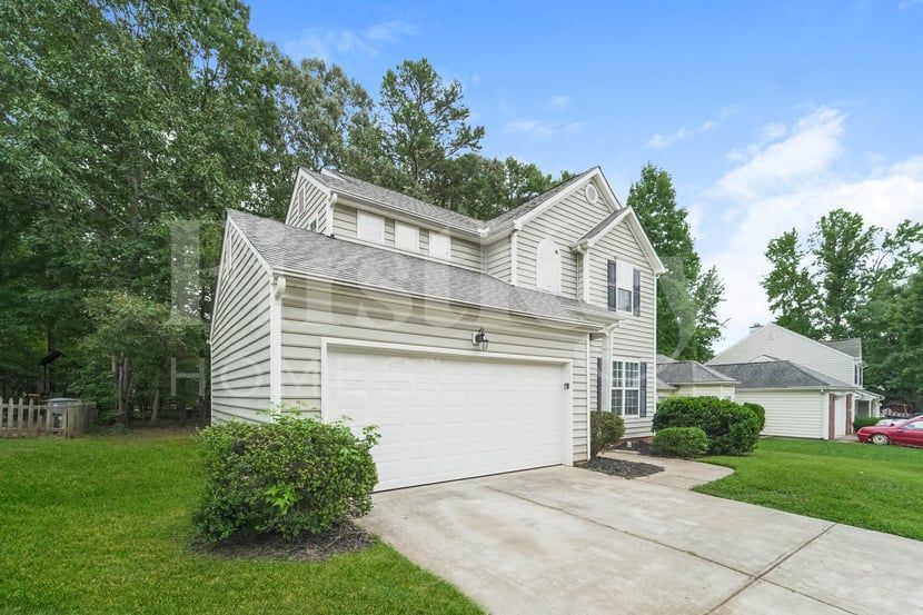 Building Photo - 6412 Spanish Moss Ln