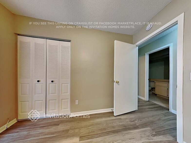 Building Photo - 7817 Chaperon Ct