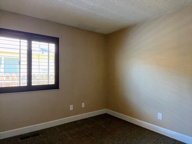 Building Photo - beautiful 4 bedroom home in Carson City