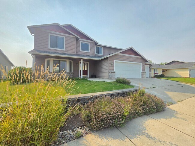 Building Photo - 7008 S Lucas St