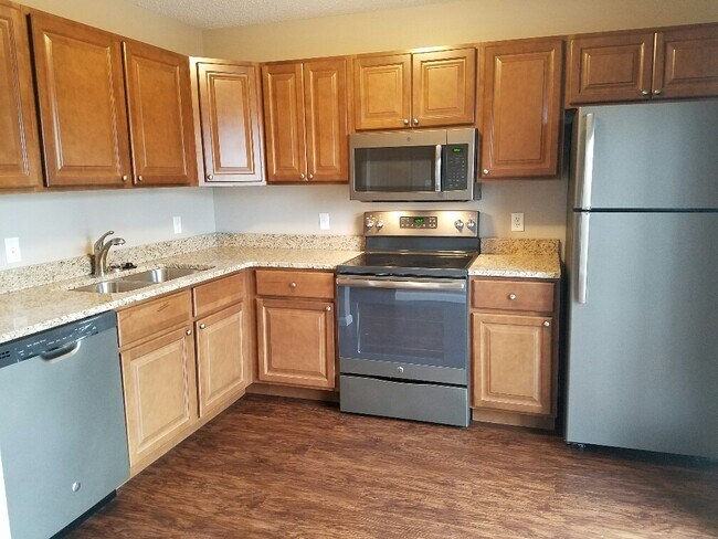 Building Photo - 1654 W Grandview Blvd