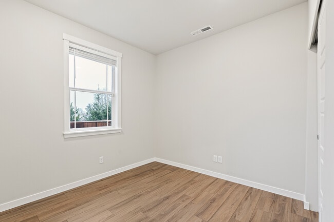 Building Photo - 11225 SE 245th Pl