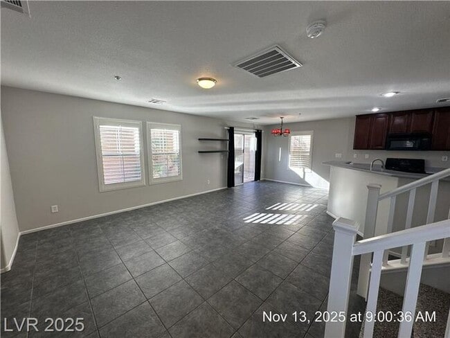 Building Photo - UPGRADED HENDERSON HOME IN GATED COMMUNITY!!