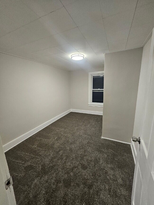 Building Photo - 2689 Strickhouser Rd