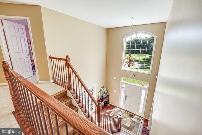 Building Photo - 47 Ridings Ln