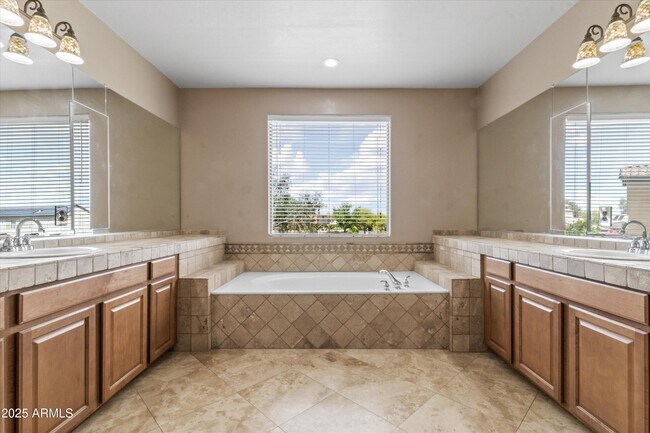 Building Photo - 18330 W Woodrow Ln