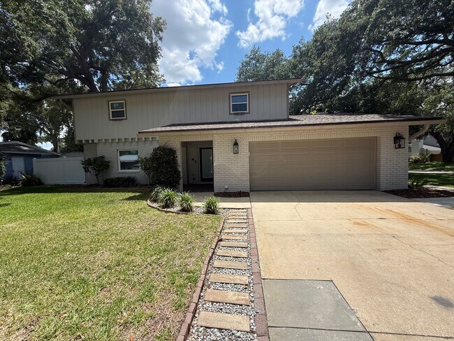 Building Photo - Beautiful Port Orange 4 Bed 2.5 Bath Serene Home Available IMMEDIATELY!