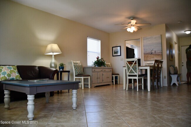 Building Photo - 2186 Jimmy Buffett Mem Hwy