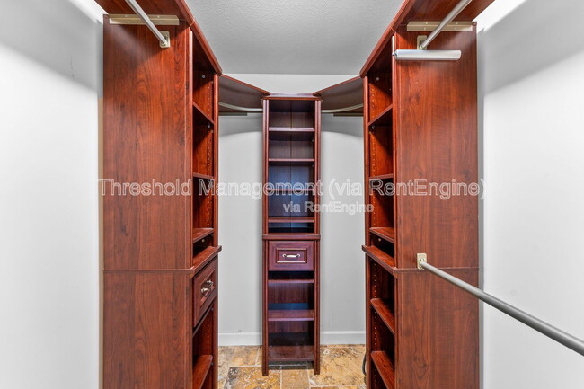 Building Photo - 6090 NW 64th Ave