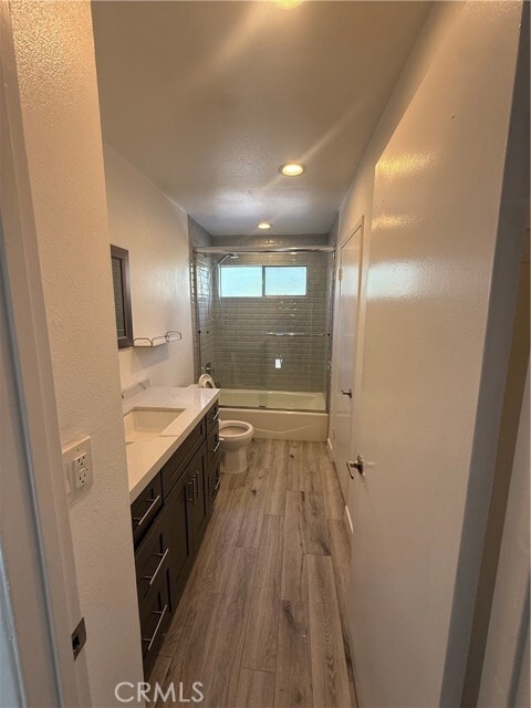 Building Photo - 331 Pomelo Ave