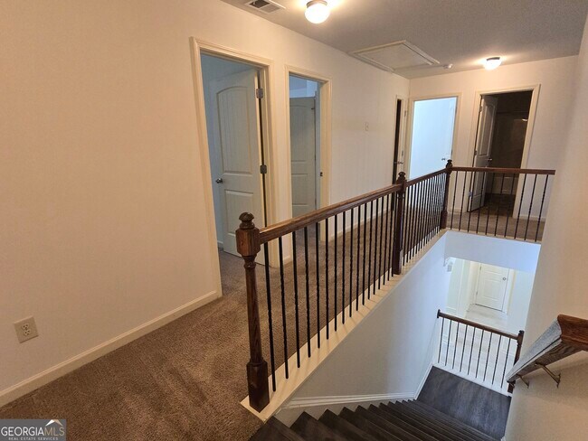 Building Photo - 2020 Beyers Landing Dr