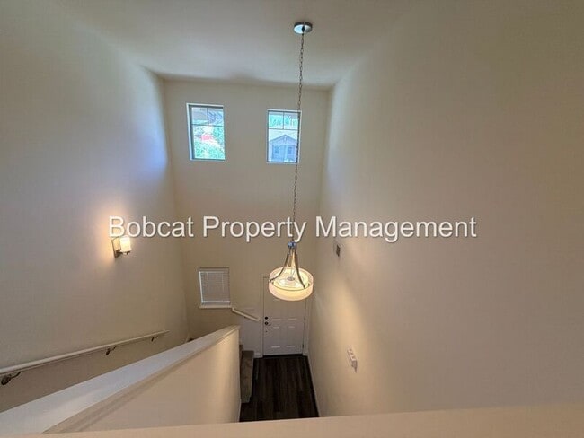 Building Photo - 1219 Correlli Ct