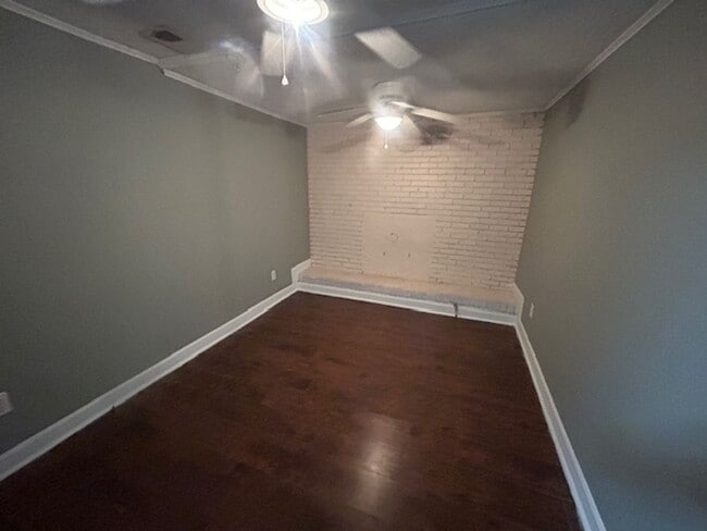 Building Photo - 3530 Beaumont Ave